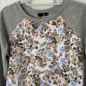 NWT Ampersand Avenue Sweater Size Medium